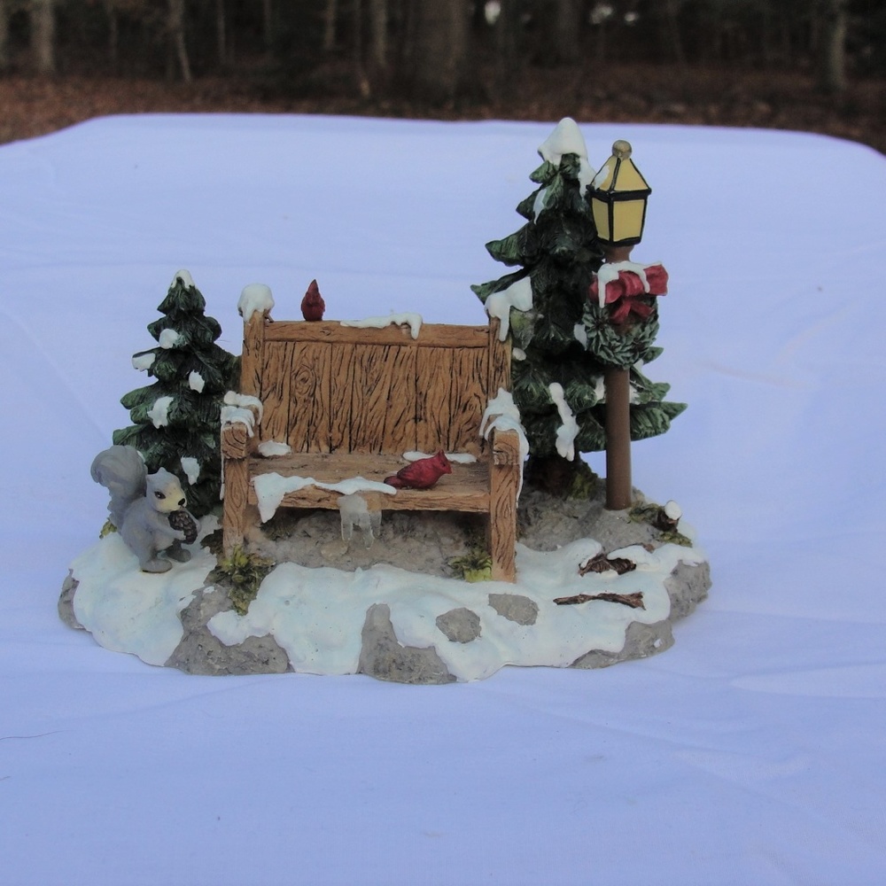 Dept 56 Village Mill Creek Park Bench